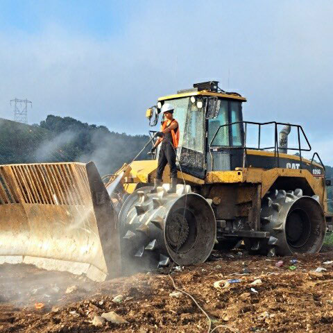 Fleet and Heavy Equipment Cleaning By Effluent Retrieval Services